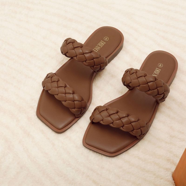 Two Straps Square Toe Braided Flat Sandals - BROWN - 5