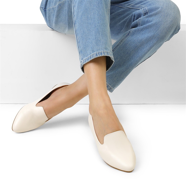 Comfortable Pointed Toe Slip On Loafers - WHITE-PU - 5