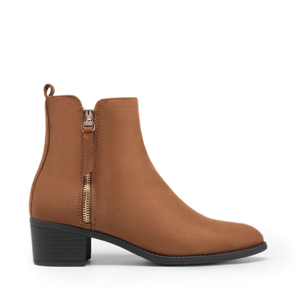 Pointed Toe Size Zip Ankle Boots - BROWN - 2
