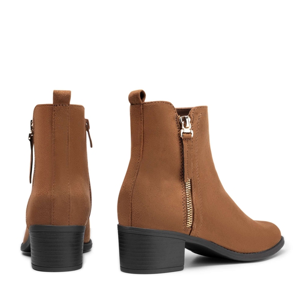 Pointed Toe Size Zip Ankle Boots - BROWN - 5