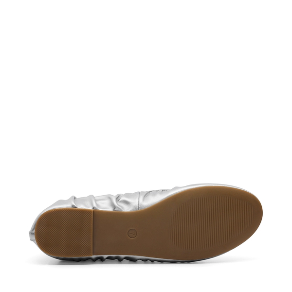 Pleated Round Toe Ballet Flats - SILVER - 3